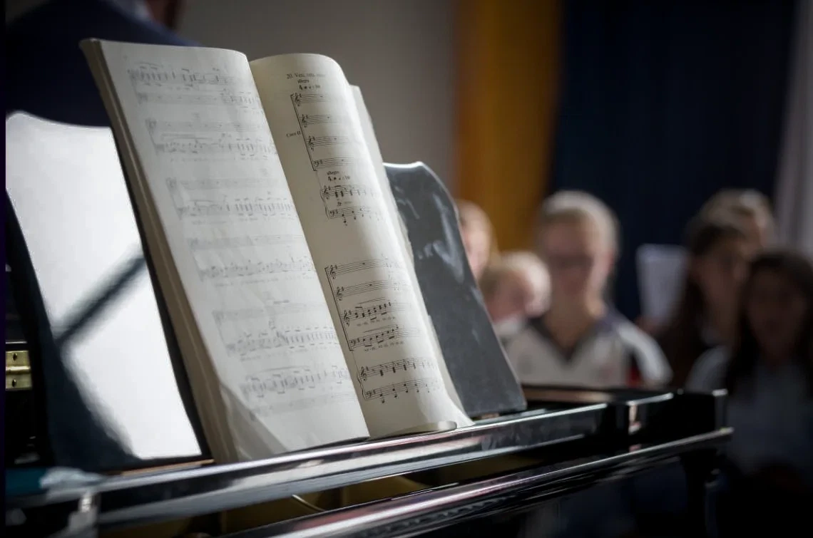 124_insegnante di canto