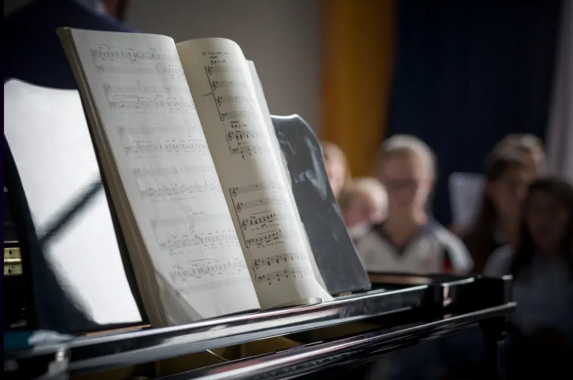 124_insegnante di canto