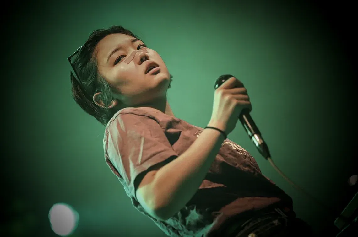 97_superorganism hyper pop